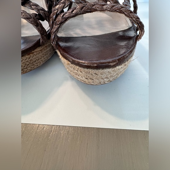 NWOT Prada wedge shoes with distressed leather braided design - Picture 5 of 12